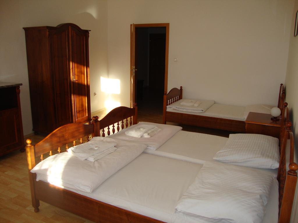 Penzion Aviatik Čáslav Quarto foto